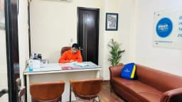 SMART ACHIEVERS - JEE NEET FOUNDATION INDIRAPURAM