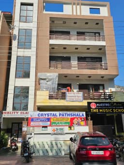CRYSTAL PATHSHALA ( Best Commerce Classes in Noida)