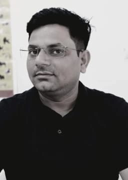 V T Classes and library in noida