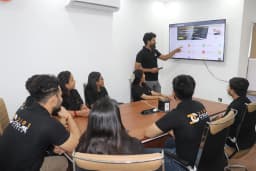 DigiCrome Academy