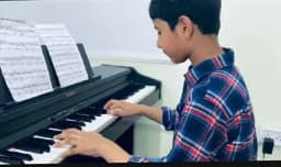 Sharon Music Classes