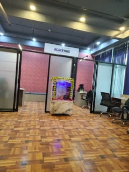 Acadmus Edtech